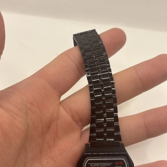 Y2K Vintage Black Digital Watch Adjustable Stainless Steel Unisex - Picture 3 of 6